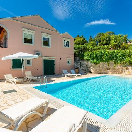 Villa Eleni Agnítsini Buitenkant foto
