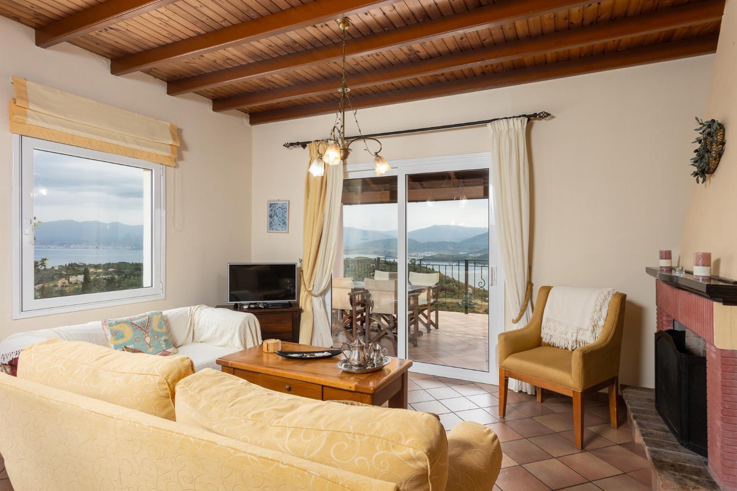 Villa Eleni Agnítsini Buitenkant foto