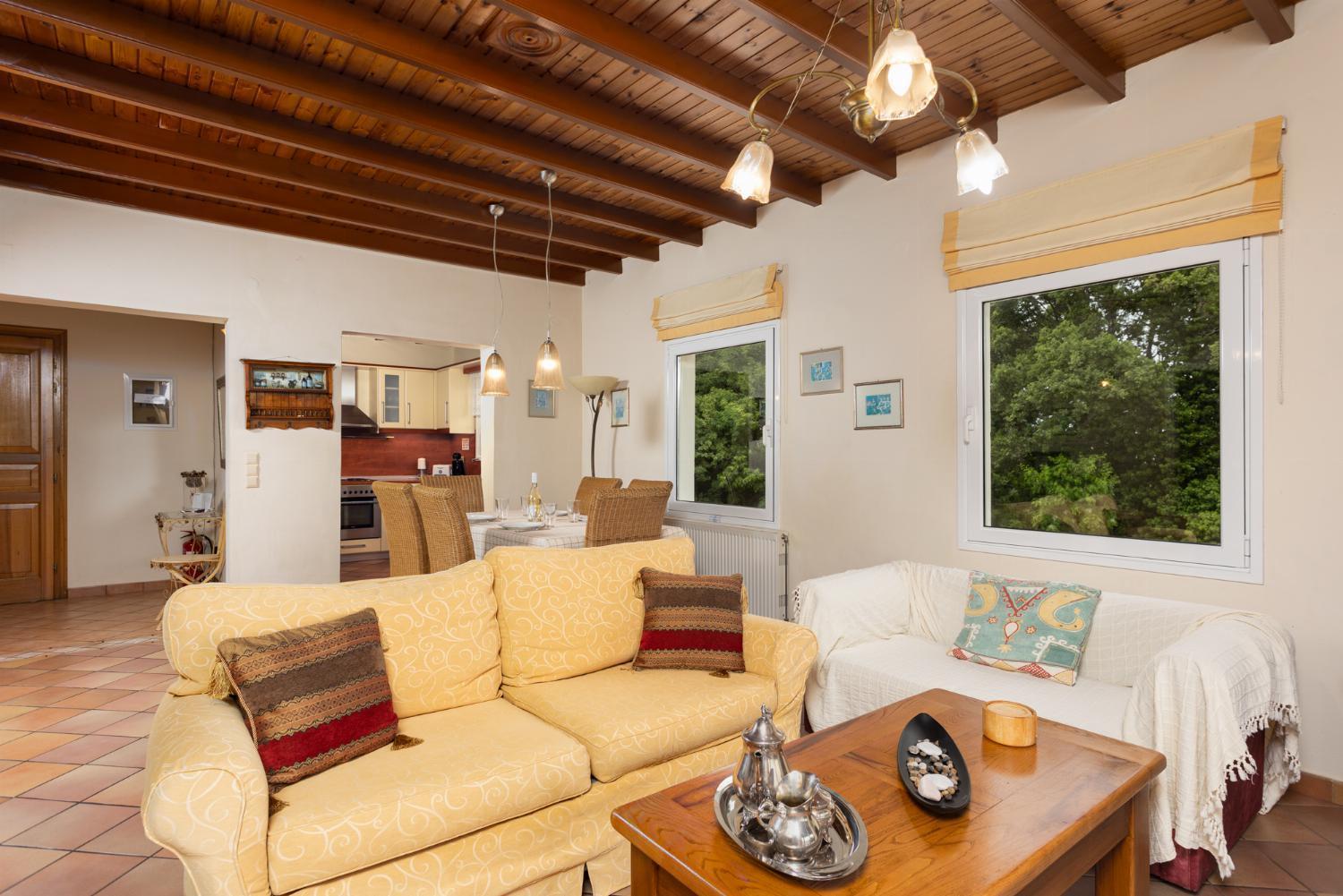 Villa Eleni Agnítsini Buitenkant foto