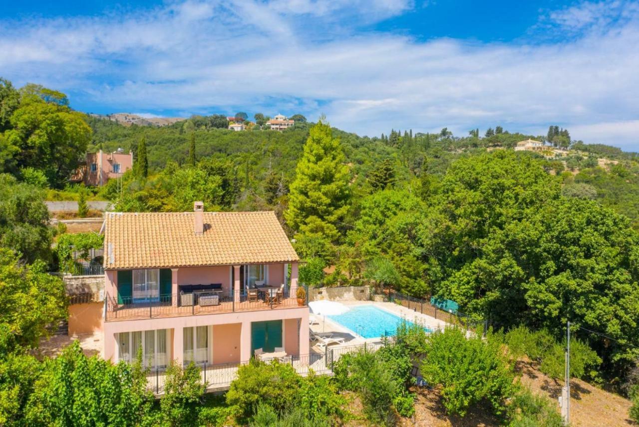 Villa Eleni Agnítsini Buitenkant foto