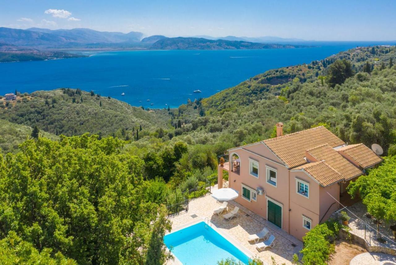 Villa Eleni Agnítsini Buitenkant foto
